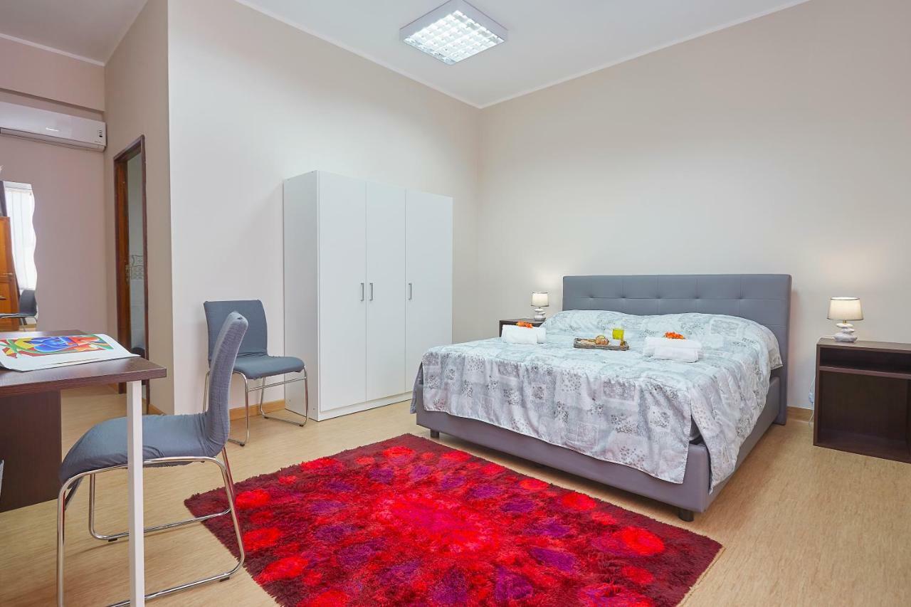 Sturzo 44 Bed and Breakfast Palermo Buitenkant foto