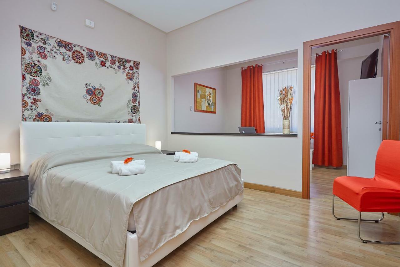 Sturzo 44 Bed and Breakfast Palermo Buitenkant foto
