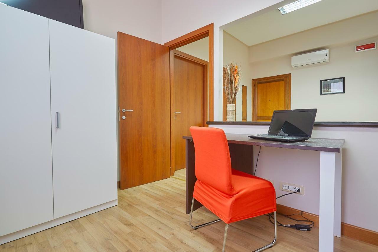 Sturzo 44 Bed and Breakfast Palermo Buitenkant foto