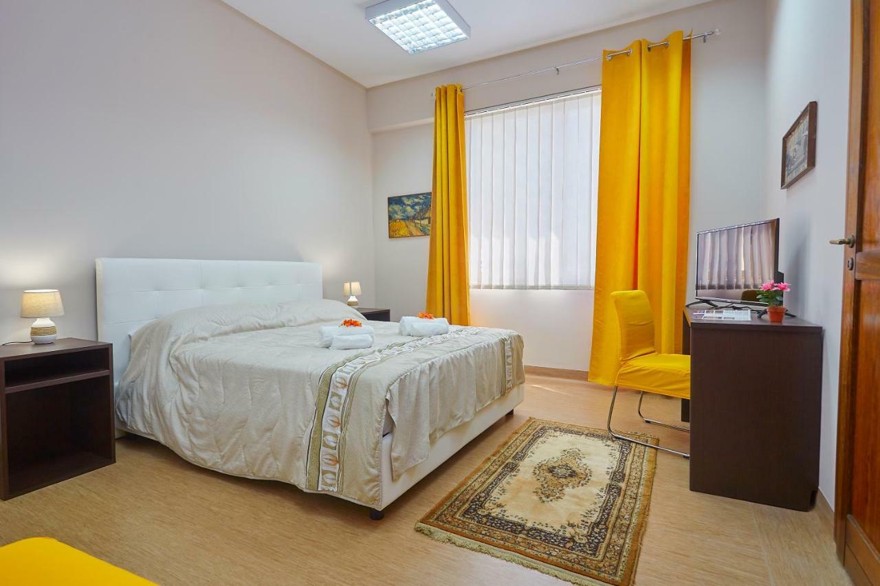 Sturzo 44 Bed and Breakfast Palermo Buitenkant foto